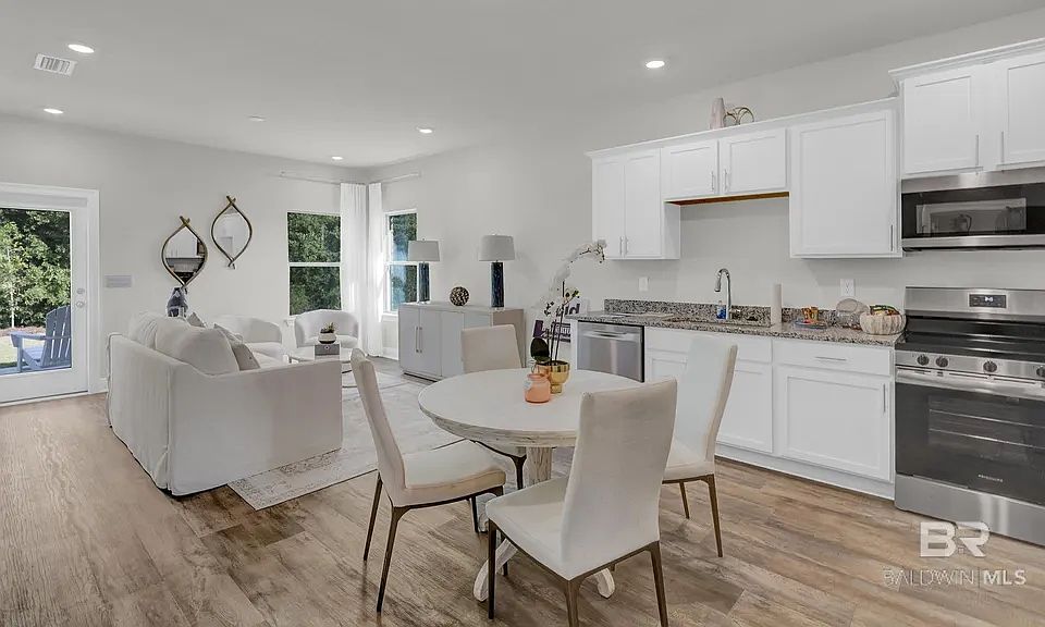 1st image of 13472 Shea Cir