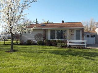 71 Freemont Ave, Amherst, NY 14226
