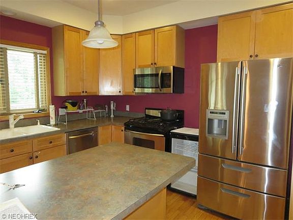 5th image of 7218 Wellington Ct