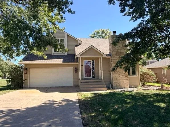 444 Greenvalley Dr, Andover, KS 67002