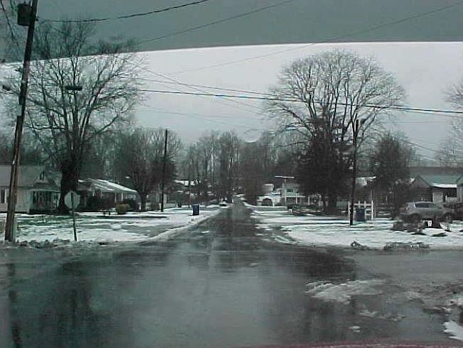 2nd image of 504 W Doncaster Ave