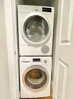 Rented by Century 21 Premier  | media 14