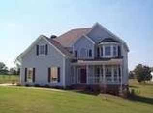 1141 Calls Creek Cir, Watkinsville, GA 30677