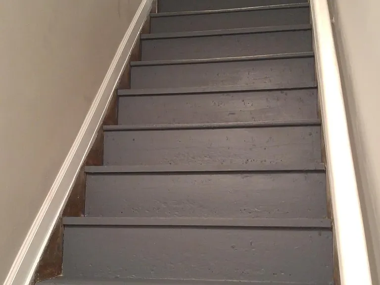 Steps to 2nd floor.