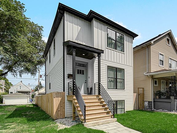 2nd image of 838 Circle Ave