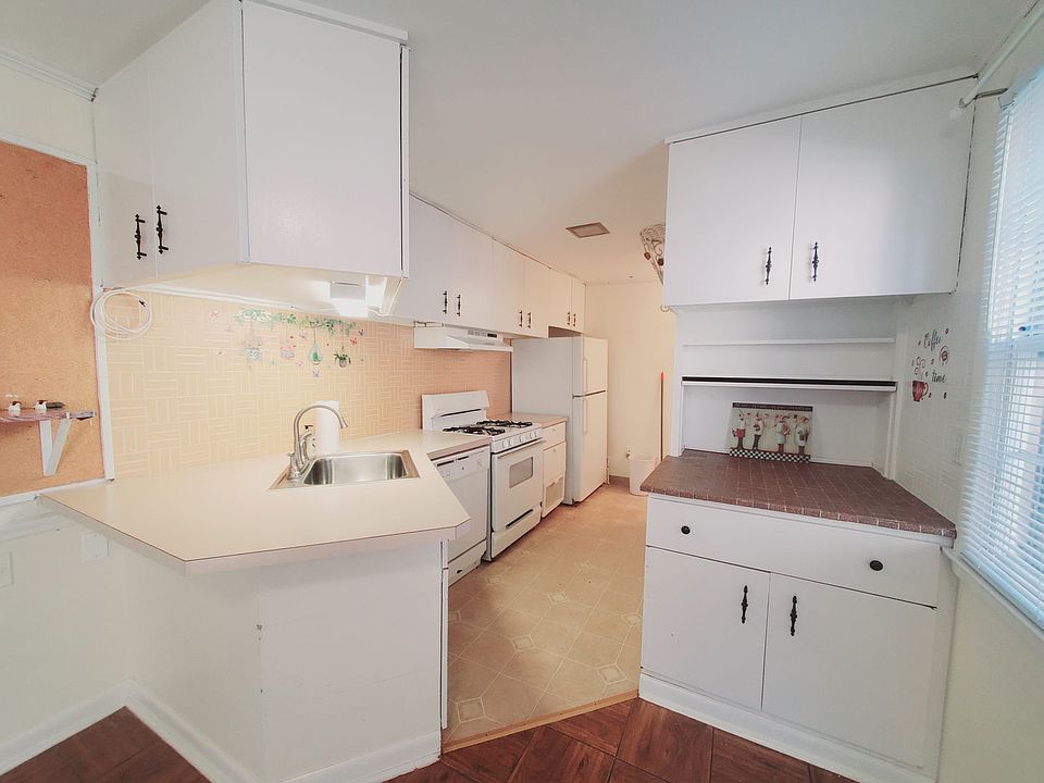 1st image of 36 Givens Ave #1