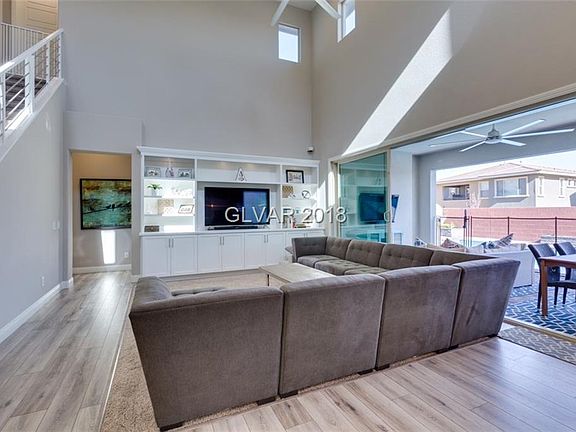 5th image of 5874 Heaven View Dr