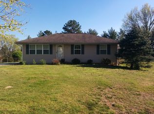 1534 Maple Ln, Ballwin, MO 63011