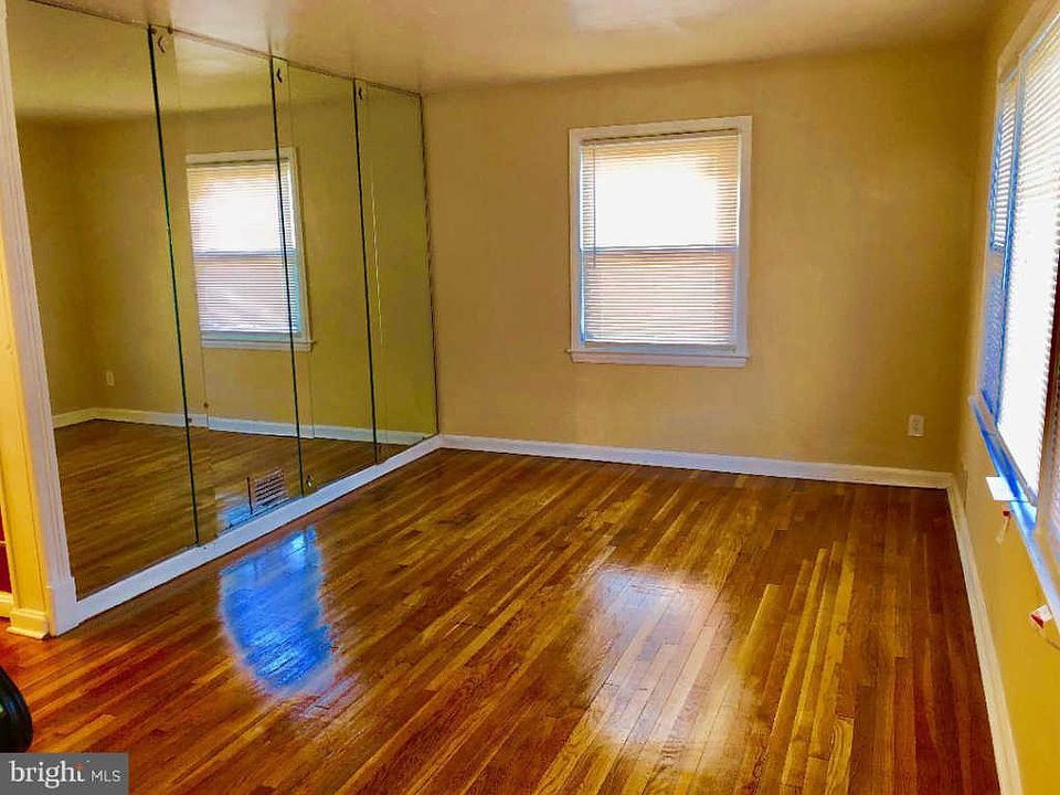1st image of 2405 Ramblewood Dr