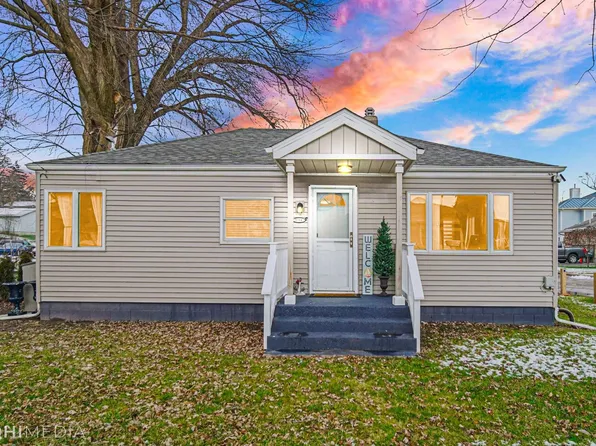 8514 W 132nd Ave, Cedar Lake, IN 46303