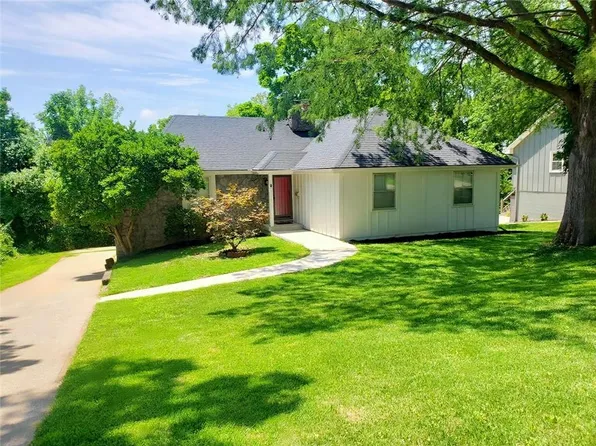 11119 E 85th Ter, Raytown, MO 64138