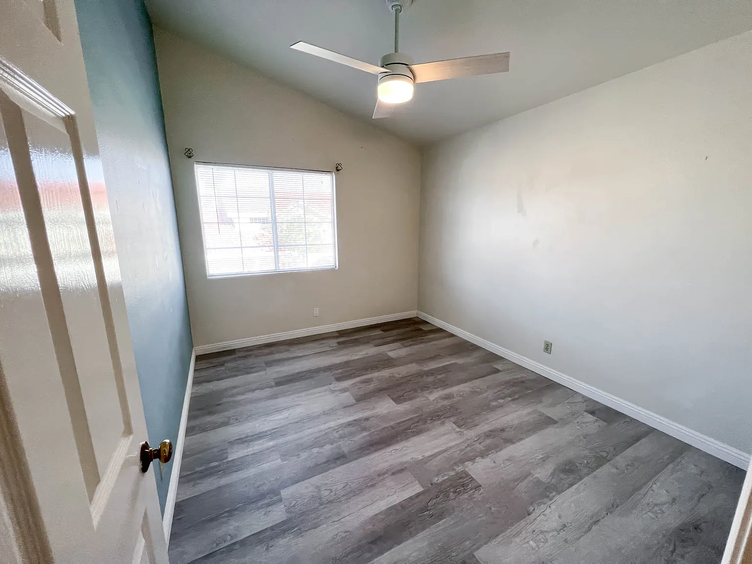 8302 E Candleberry Cir — Photo 2