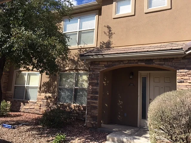 3155 S Hidden Valley Dr #209 — Photo 1