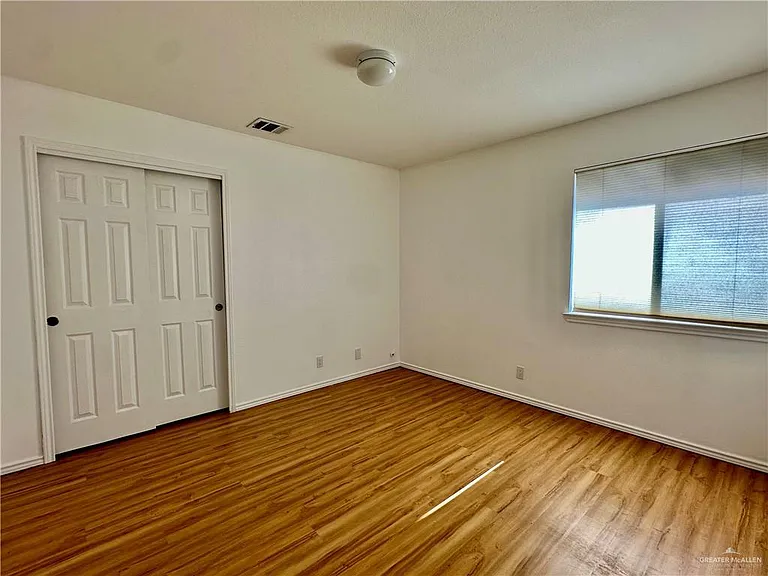 3304 San Fabian St — Photo 12
