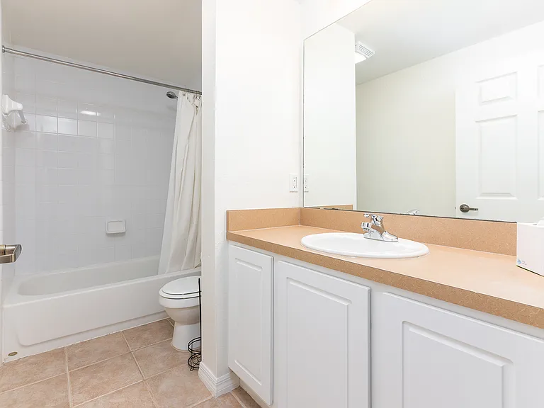 4850 SW 91st Ter #301 — Photo 17