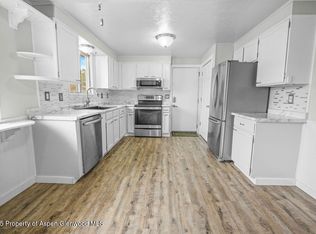 562 Rose St, Craig, CO 81625