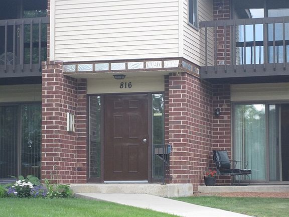 2nd image of 816 S Park Ave APT 2A