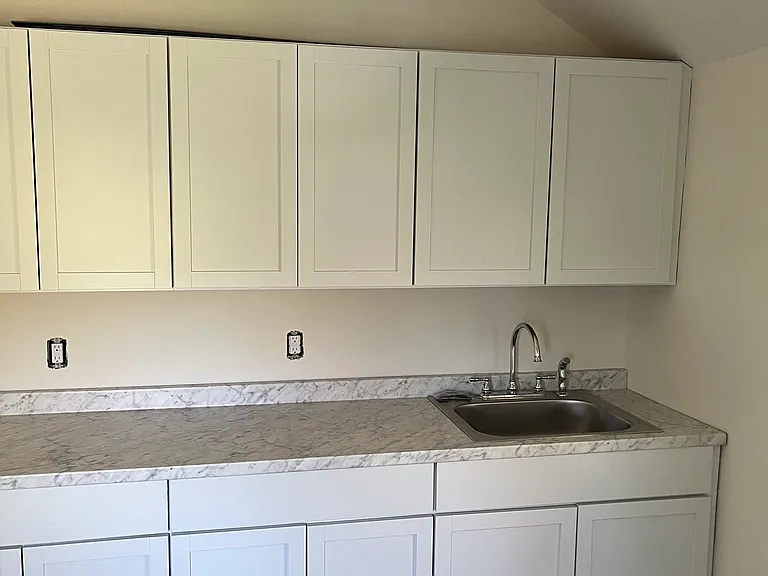 2935 Meyer Ave #3 — Photo 2