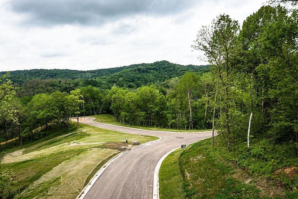 1st image of Lot 1 CRESTWOOD LANE