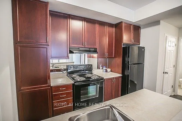 5035 W Oscar Peterson Blvd #127 — Photo 13