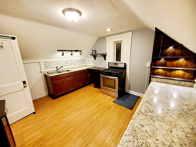1281 Cranford Ave #3 — Photo 34