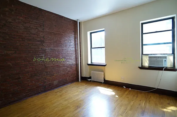 Rented by Bohemia Realty Group | media 26