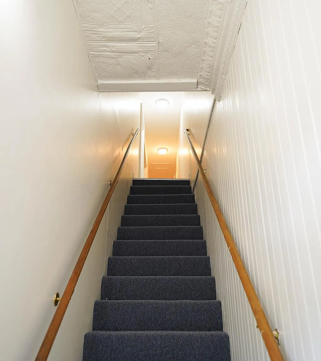 3 bed, 1000 sqft, $1,295 — Photo 3