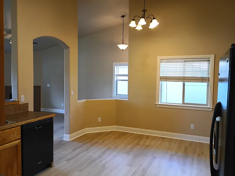 5026 W Brunmier Dr — Photo 28