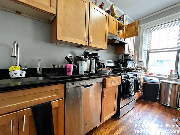 4th image of 48 Englewood Ave #1