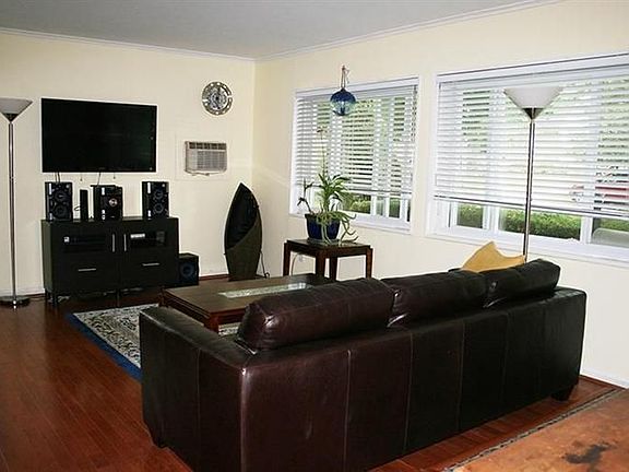 4th image of 811 Starwick Dr