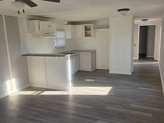 3rd image of 106 Ruger Rd