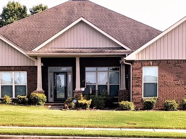 502 W River Landing Blvd SW, Madison, AL 35756