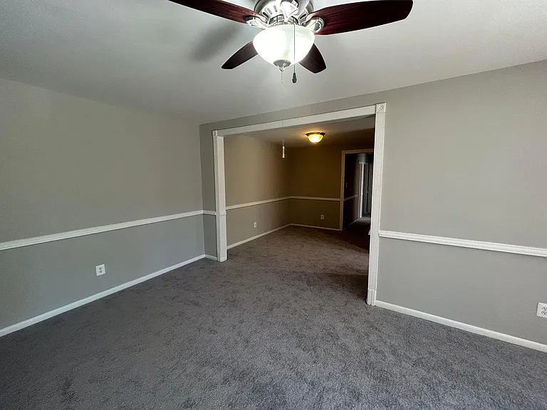 3304 Woodburn Village Dr #22 — Photo 2