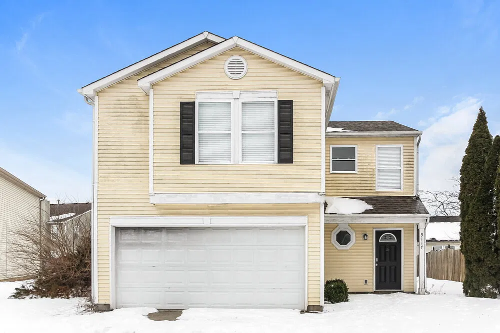 3 bed, 2.5 bath, 1713 sqft, $2,450 — Photo 1