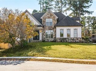 4825 Winding Rose Dr, Suwanee, GA 30024