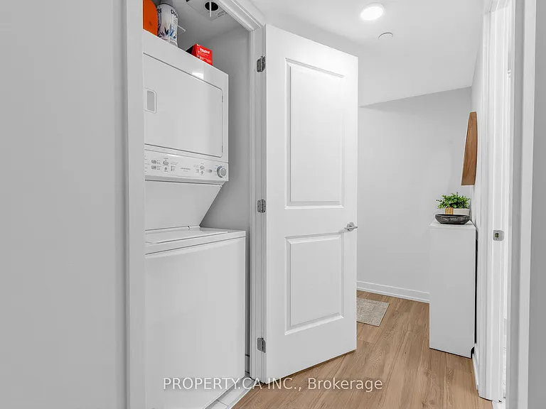 556 Marlee Ave #225 — Photo 7