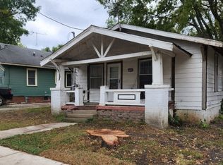 3908 Pleasant St, Des Moines, IA 50312