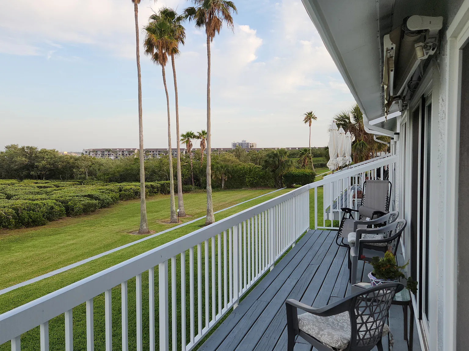 2 bed, 1300 sqft, $3,000 — Photo 3