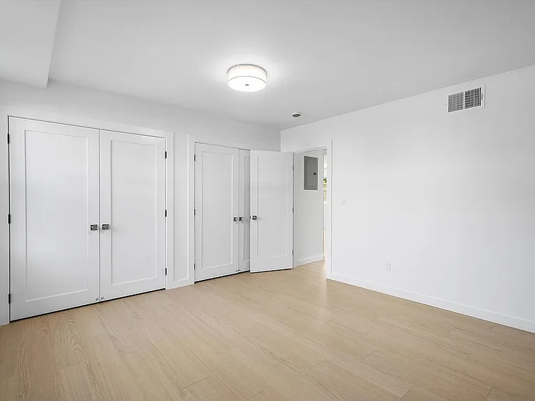1533 Lafayette St #A — Photo 11