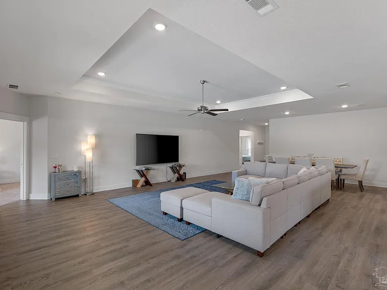 5978 Forest Bay Ave — Photo 7
