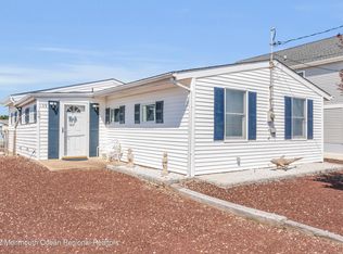139 E Susquehanna Dr, Little Egg Harbor, NJ 08087
