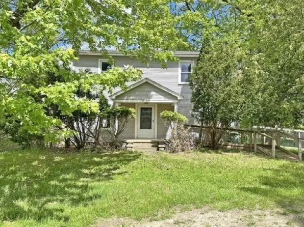 5207 S Whiteville Rd, Mount Pleasant, MI 48858