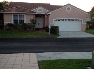 3221 NW 22nd Ave, Fort Lauderdale, FL 33309