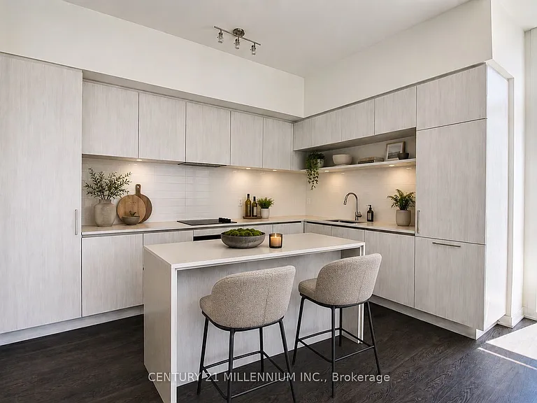 12 David Eyer Rd #1103 — Photo 5