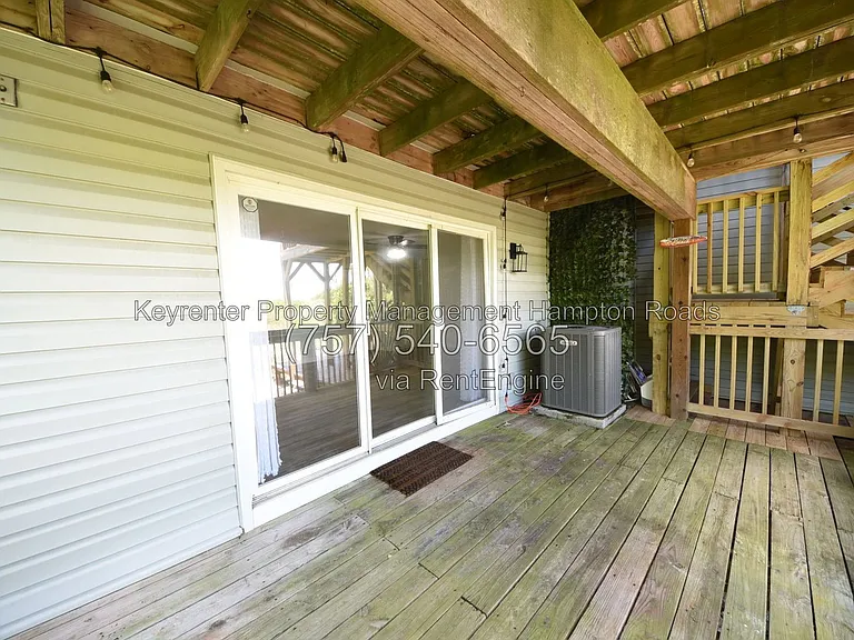9716 7th Bay St #301 — Photo 24
