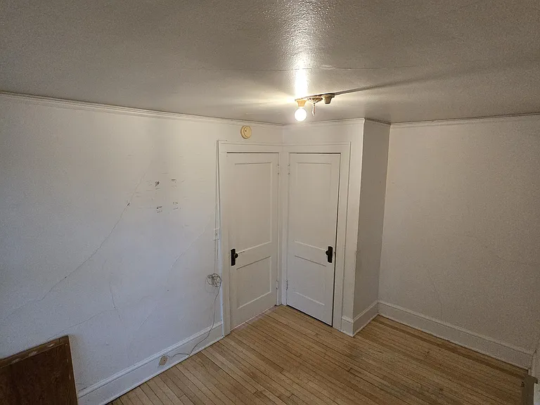 1001 College St N #3 — Photo 5