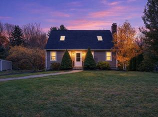 4 N Meadow Ln, Charlton, MA 01507