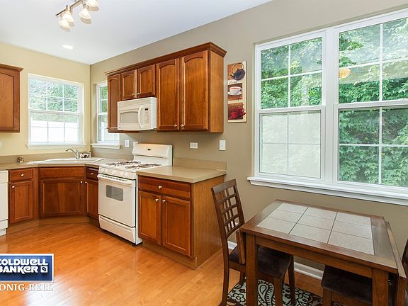 Kitchen / Breakfast Room