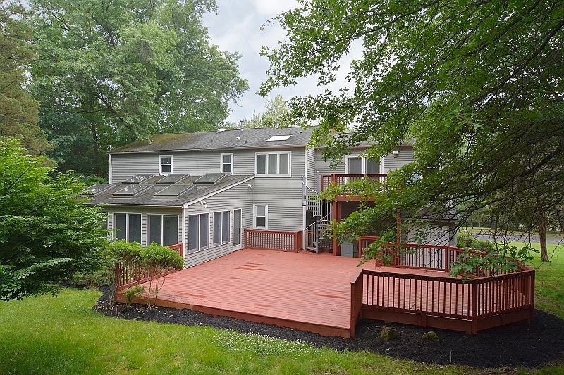 2nd image of 940 Turnberry Ct