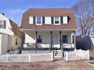 5 Steere Ave, North Providence, RI 02911